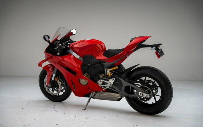 2026 Ducati Panigale V4