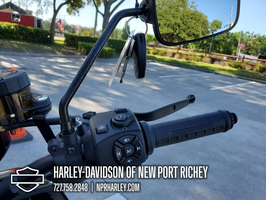 RA1250ST 2026 Pan America® 1250 ST