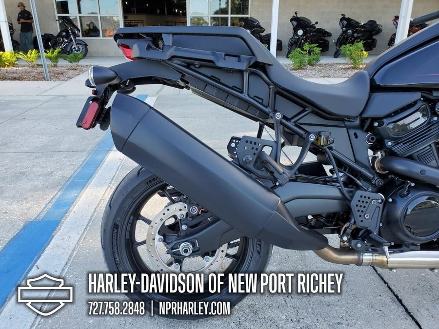 RA1250ST 2026 Pan America® 1250 ST