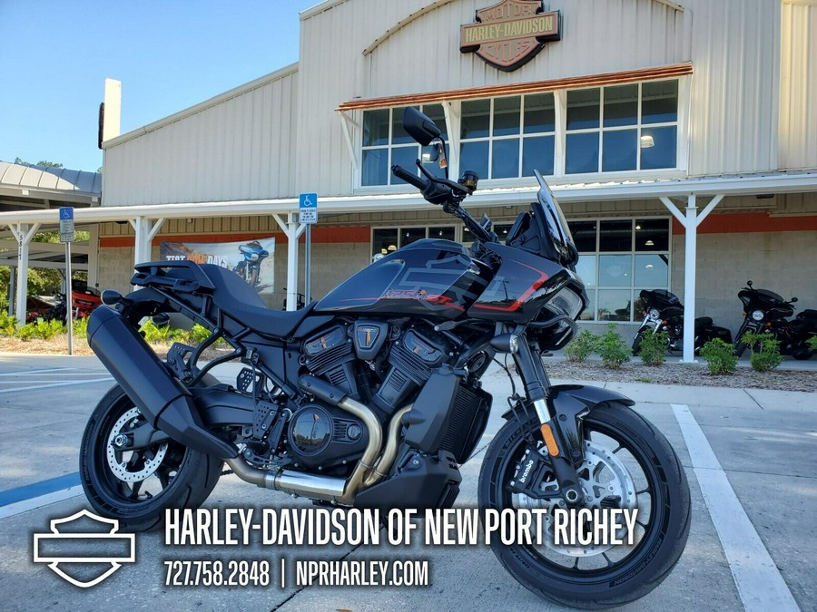 RA1250ST 2026 Pan America® 1250 ST