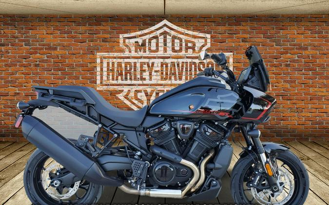 RA1250ST 2026 Pan America® 1250 ST