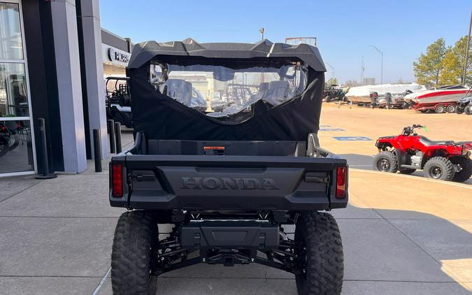 2024 Honda Pioneer 1000-6 Crew Deluxe