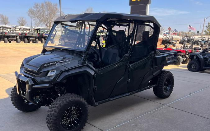 2024 Honda Pioneer 1000-6 Crew Deluxe