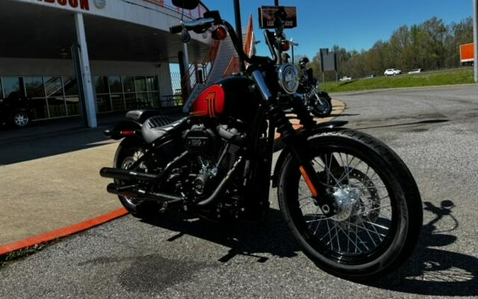 2021 Harley-Davidson Street Bob 114 Review (11 Fast Facts)