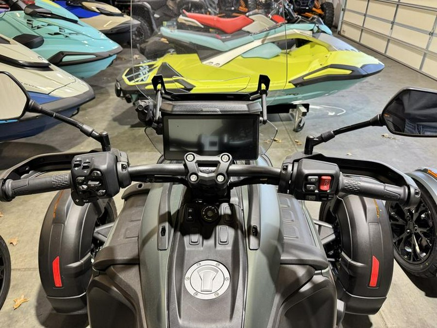 2025 Can-Am® Canyon Redrock