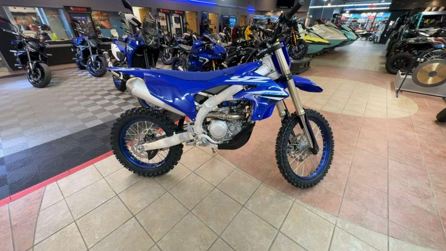 New 2025 Yamaha YZ450FX
