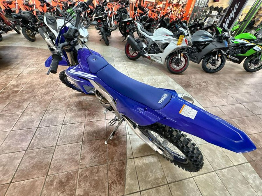 New 2025 Yamaha YZ450FX