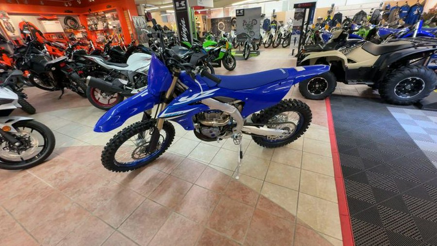 New 2025 Yamaha YZ450FX