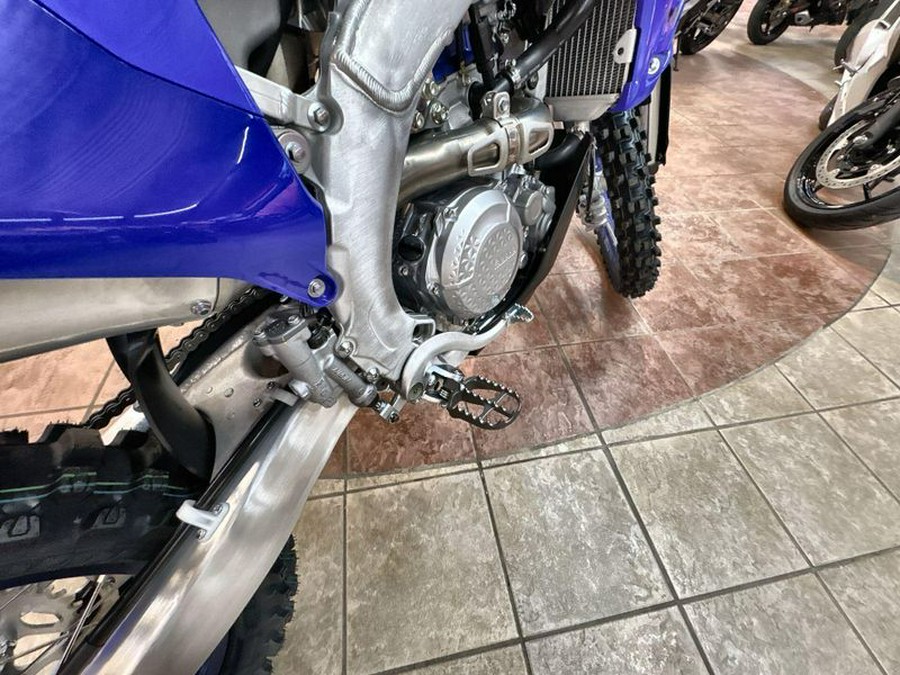 New 2025 Yamaha YZ450FX