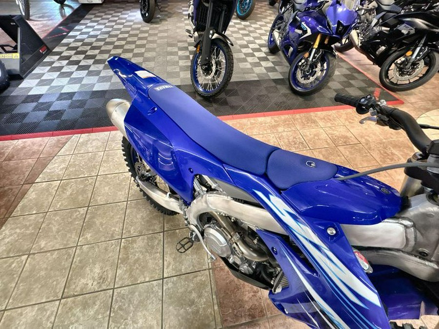 New 2025 Yamaha YZ450FX