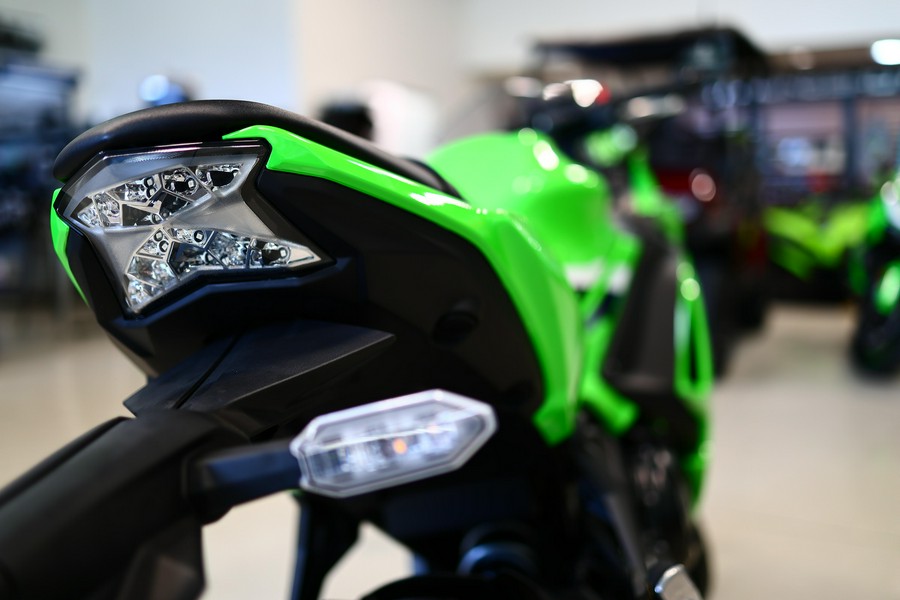 2026 Kawasaki NINJA 650 ABS Lime Green
