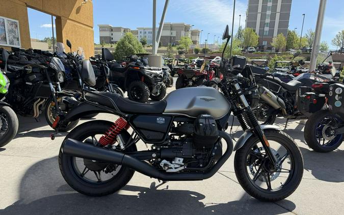 2023 Moto Guzzi V7 Stone