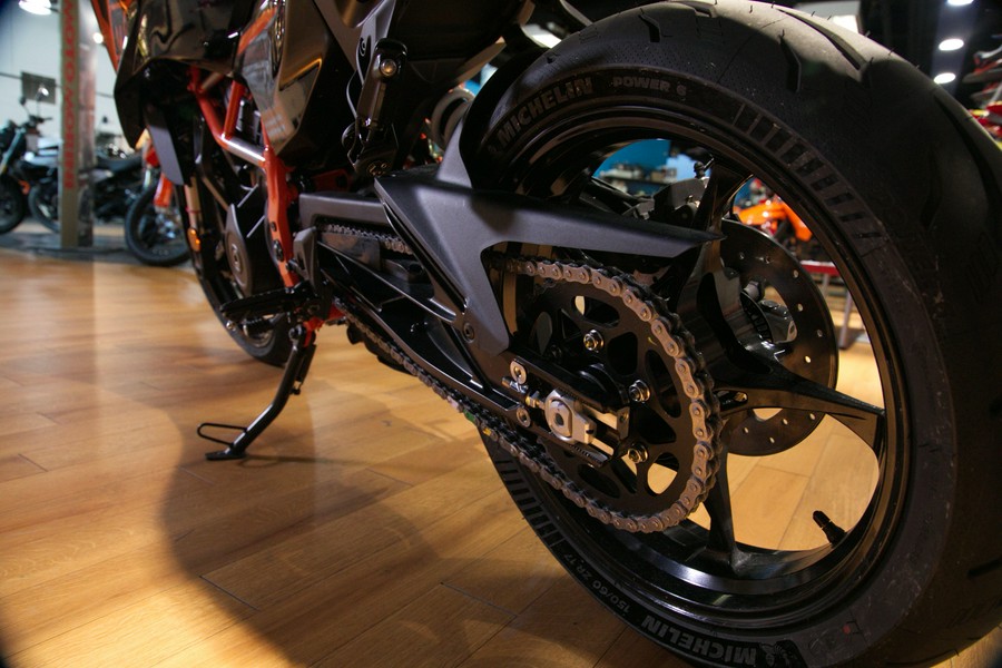 2026 KTM 390 DUKE