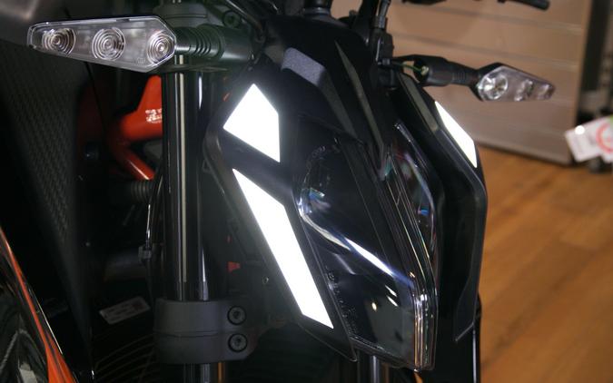 2026 KTM 390 DUKE