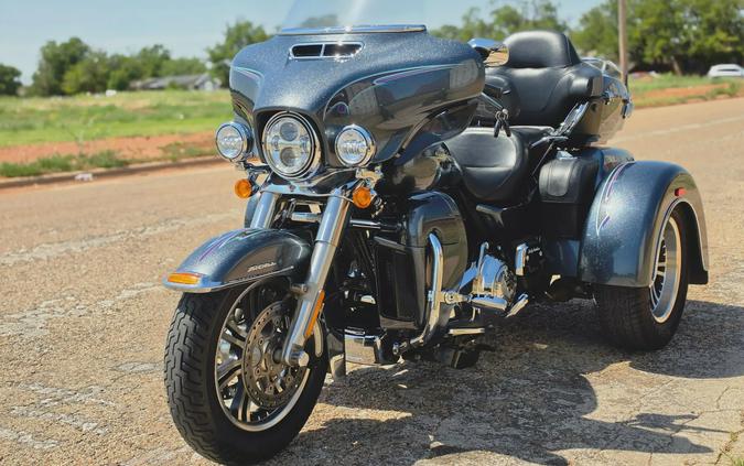 2015 Harley-Davidson® Tri Glide® Ultra
