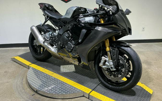 2024 Yamaha YZF-R1M