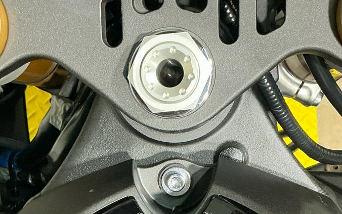2024 Yamaha YZF-R1M