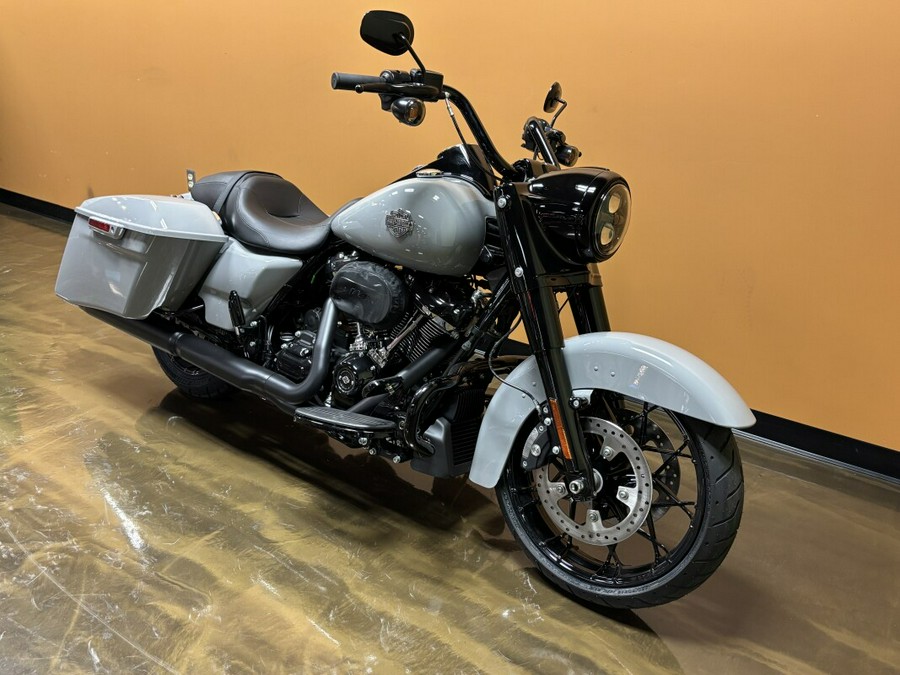 FLHRXS 2025 Road King Special