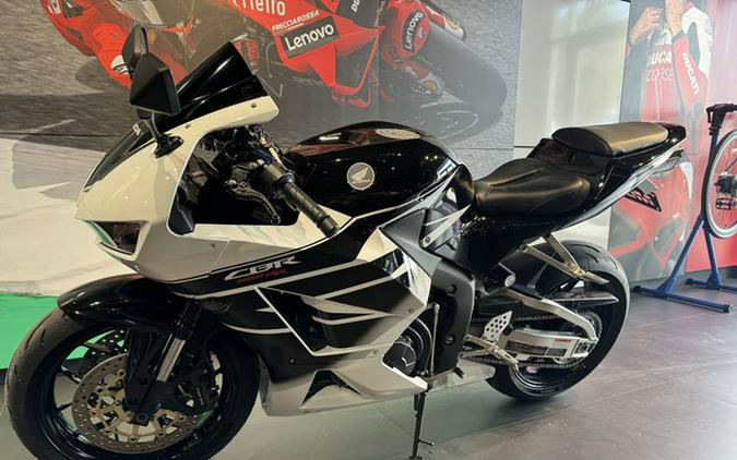 2016 Honda CBR 600RR