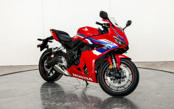 2026 Honda CBR650R E-Clutch