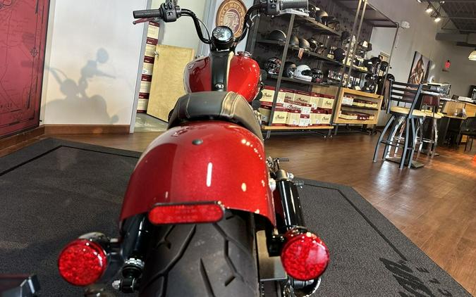 2022 Indian Motorcycle® Chief® Bobber ABS Ruby Metallic