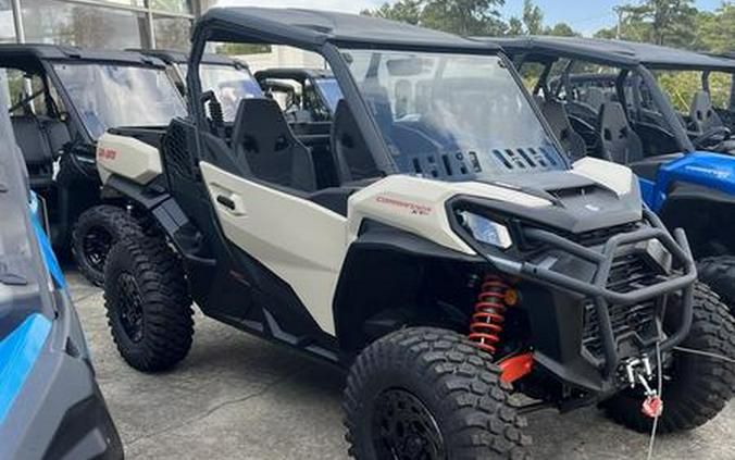 2023 Can-Am® Commander XT-P