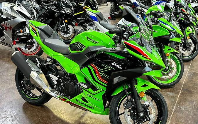 2024 Kawasaki Ninja 500 KRT Edition