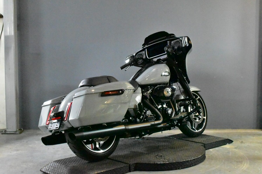 2025 Harley-Davidson Street Glide