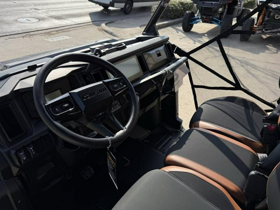 2026 Can-Am® Defender MAX LONE STAR HD11