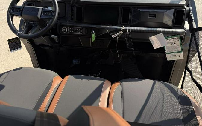 2026 Can-Am® Defender MAX LONE STAR HD11