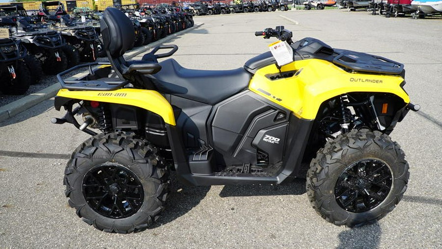 2023 Can-Am® Outlander MAX XT 700