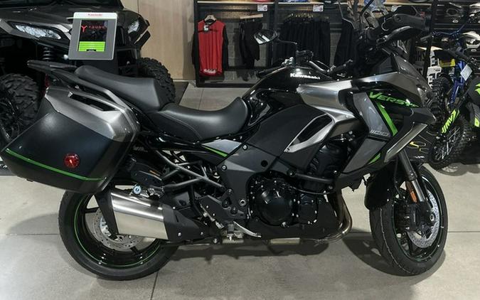 2025 Kawasaki Versys 1100 SE LT ABS
