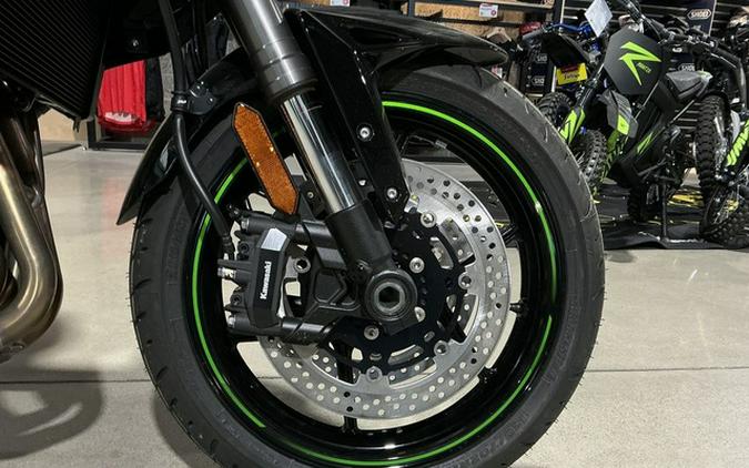 2025 Kawasaki Versys 1100 SE LT ABS