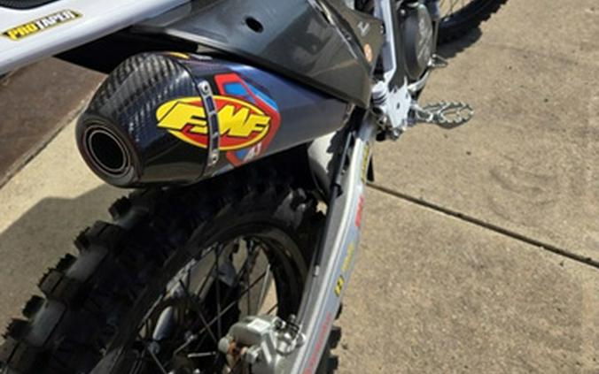 2025 Husqvarna FC 250 Factory Edition