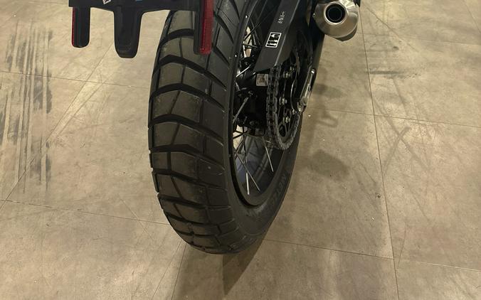 2026 Triumph Scrambler 400 XC