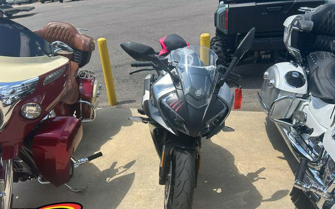 2025 CFMOTO 300SS