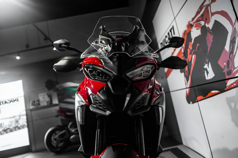 2025 Ducati MULTISTRADA V4