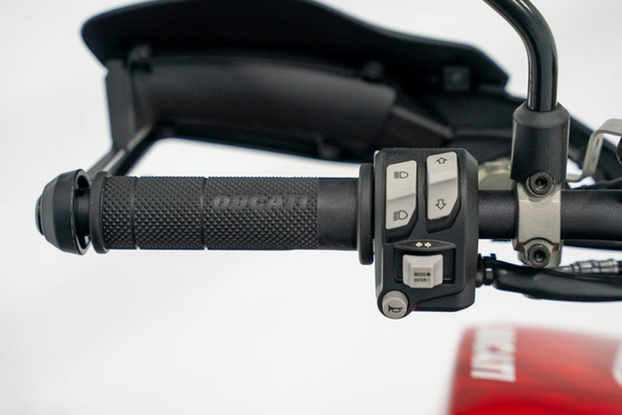 2025 Ducati Hypermotard 950 Ducati Red