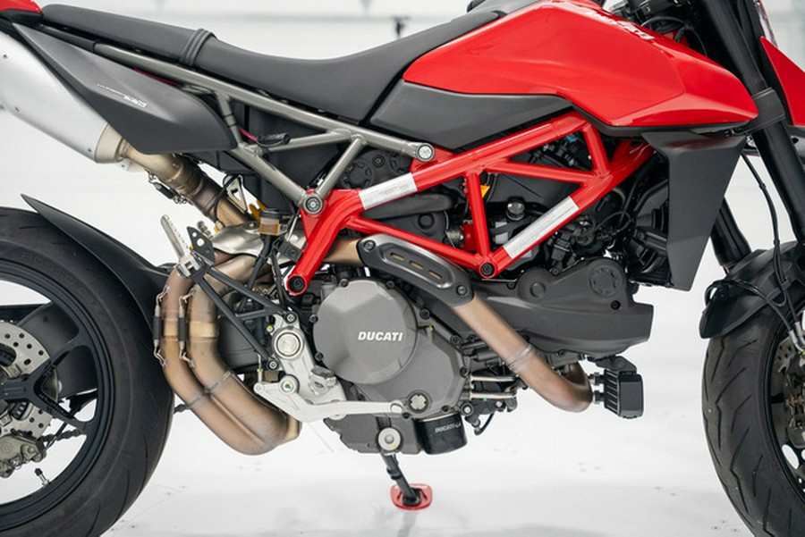 2025 Ducati Hypermotard 950 Ducati Red