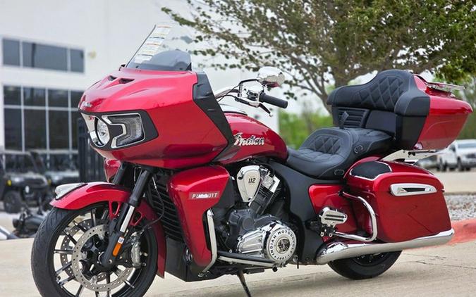 2026 Indian Pursuit Limited 112 w/PowerBand Audio Sunset Red Metallic