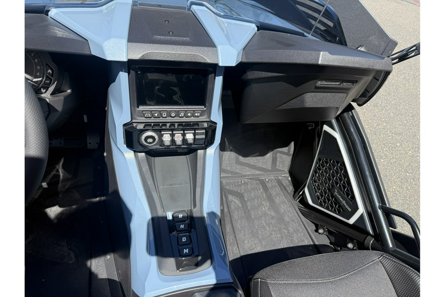 2026 Slingshot Signature Edition (Autodrive) T26AALHBBQ - Slingshot