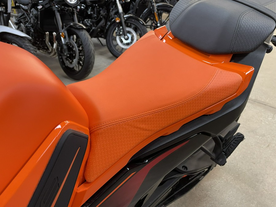 2024 KTM Duke 390
