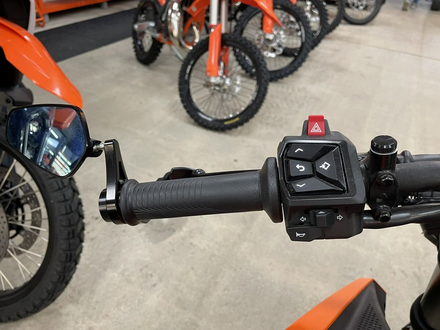 2024 KTM Duke 390