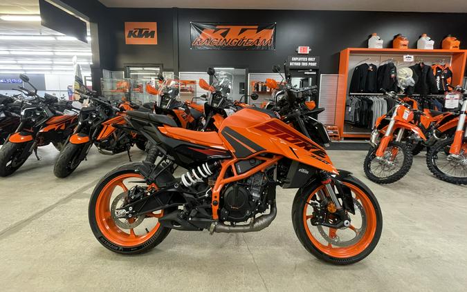 2024 KTM 390 Duke