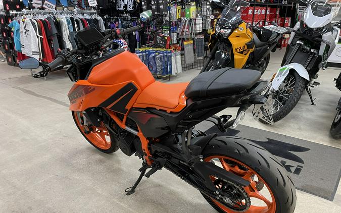 2024 KTM 390 Duke
