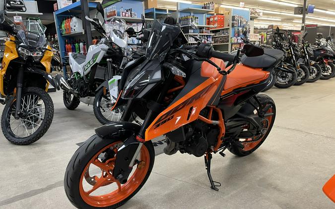2024 KTM 390 Duke