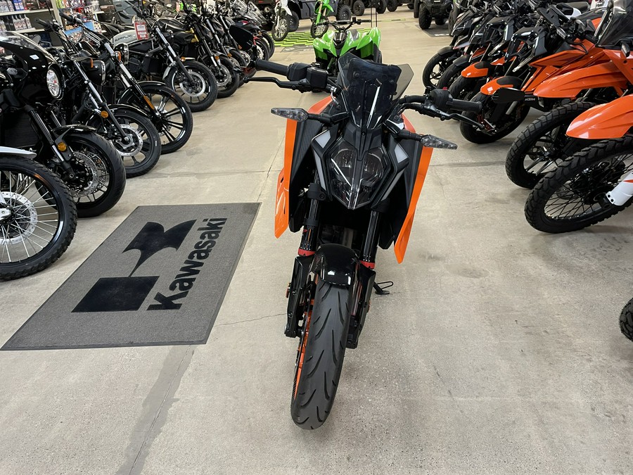 2024 KTM Duke 390