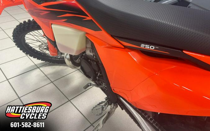 2027 KTM XC 250