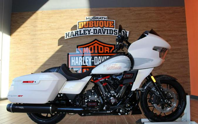 2024 Harley-Davidson CVO Road Glide ST Review [13 Fast Facts]