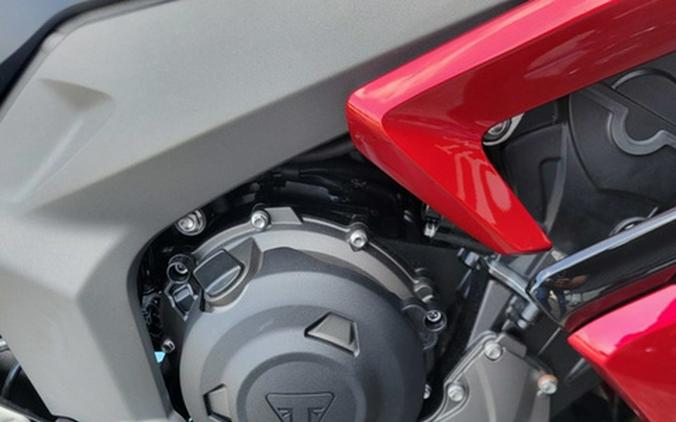 2025 Triumph Daytona 660 Carnival Red/Sapphire Black 660
